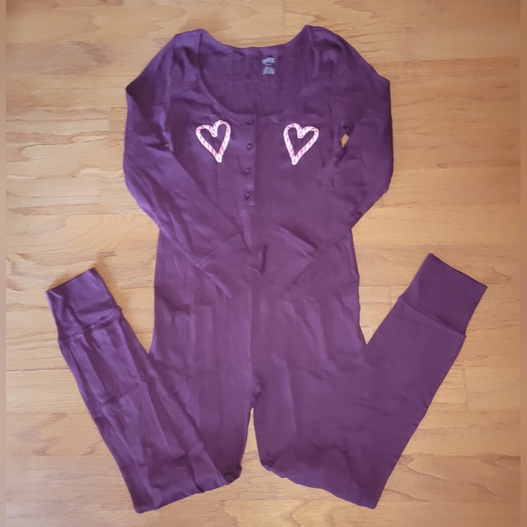 Victoria's Secret Pink Onesie, Plum Purple with Candy Cane Heart, Size M - Picture 4 of 6